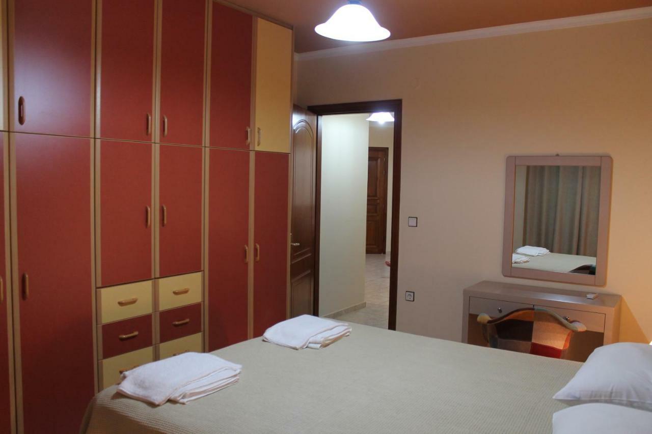 Victoria'S Apartments Dilinata Екстер'єр фото