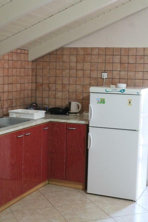 Victoria'S Apartments Dilinata Екстер'єр фото