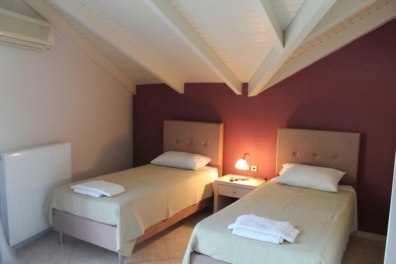 Victoria'S Apartments Dilinata Екстер'єр фото